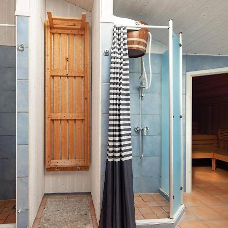 12 Person Holiday Home In Grömitz Exterior foto